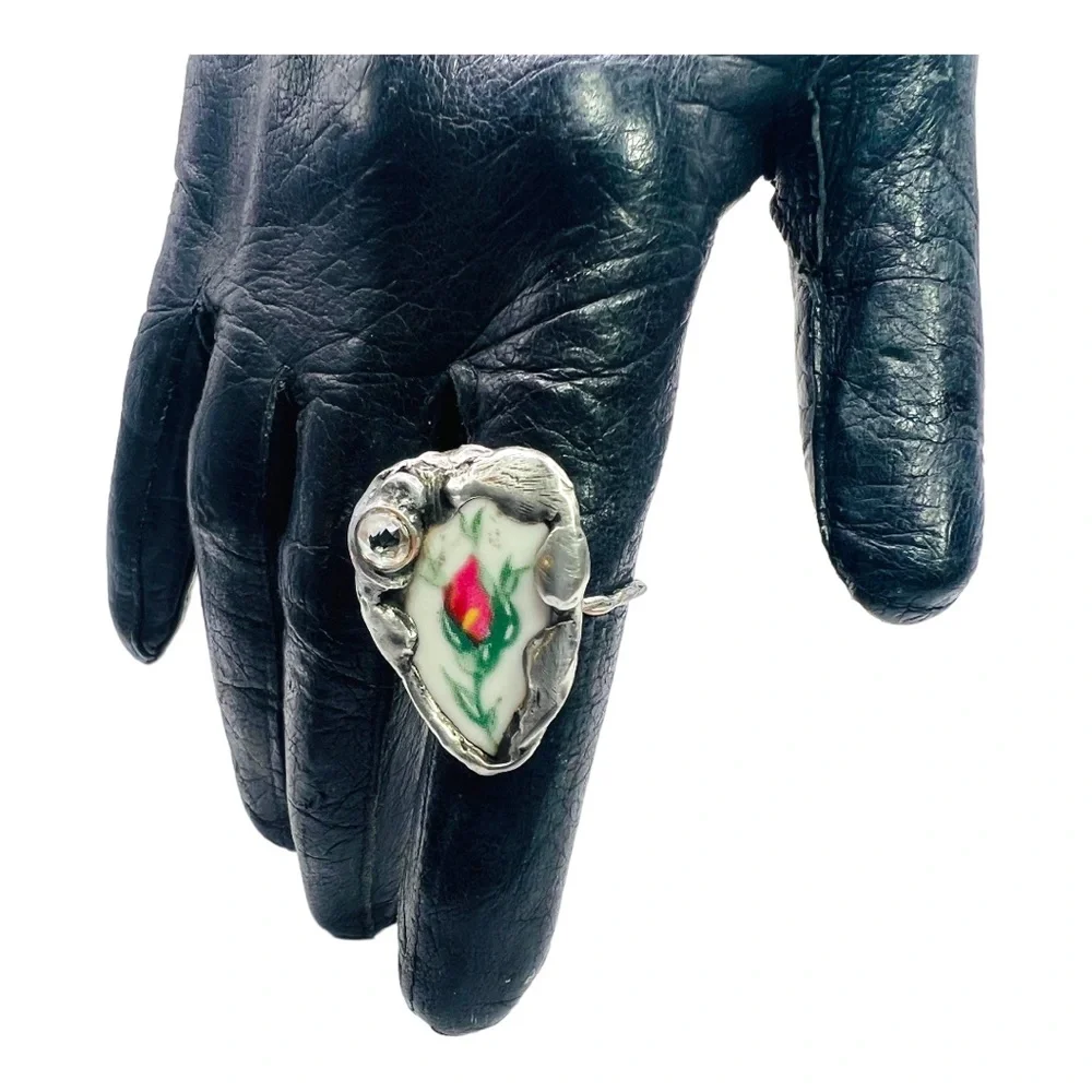 Broken China Rings Artisan Crafted Made from Fragments of Your family’s heirloom - Picture 4 of 17